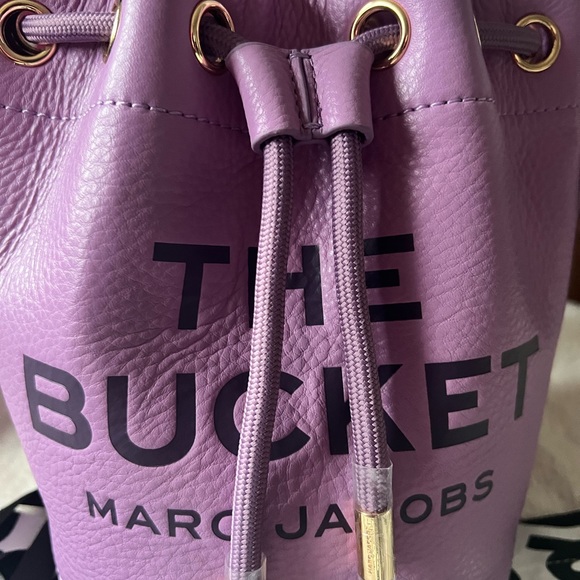 SOLD on instagram ☀️MJ bucket Purple Leather - Picture 3 of 8